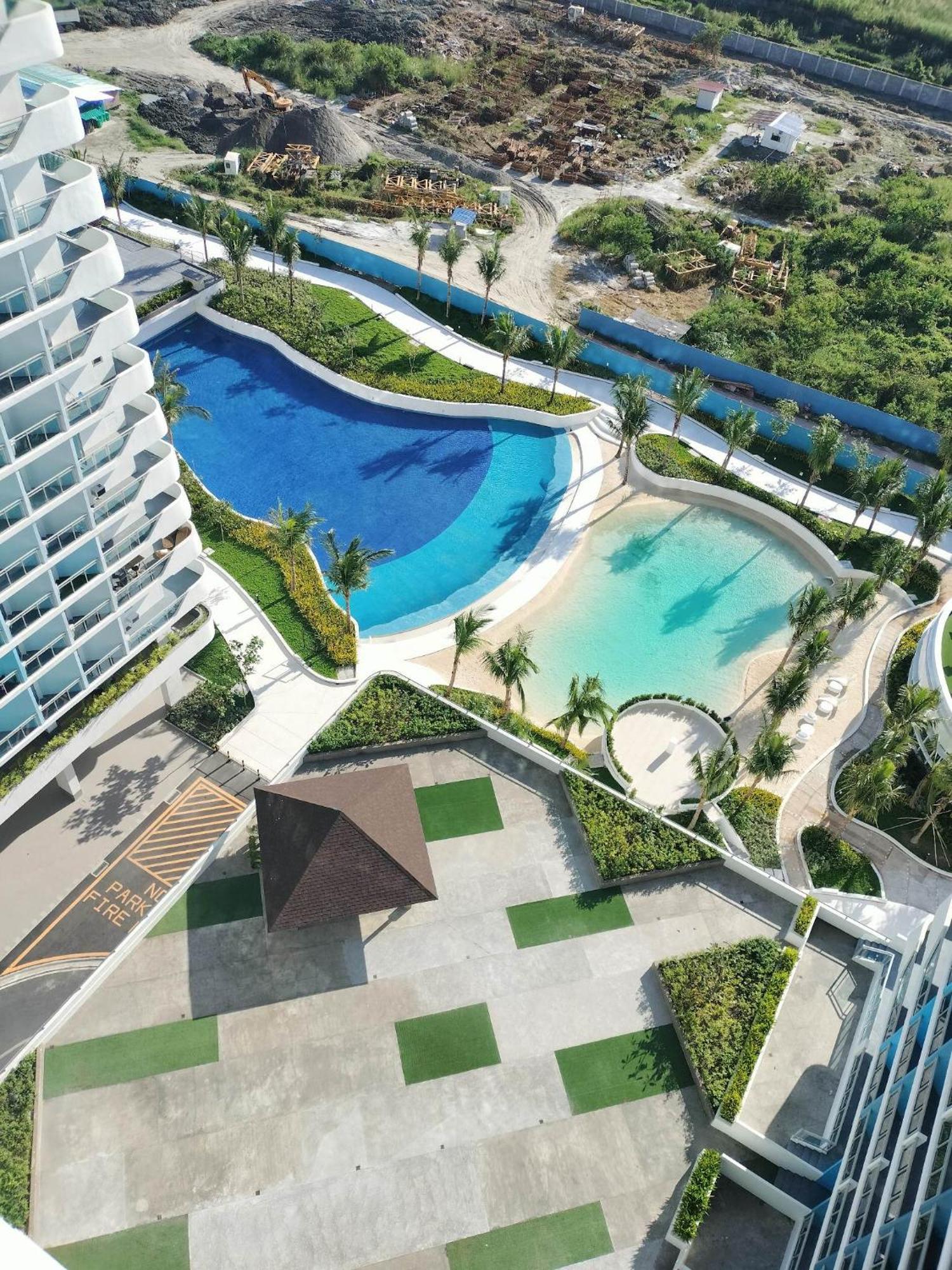 Azure North Studio Units Located In 17Th Floor And Above サンフェルナンド エクステリア 写真